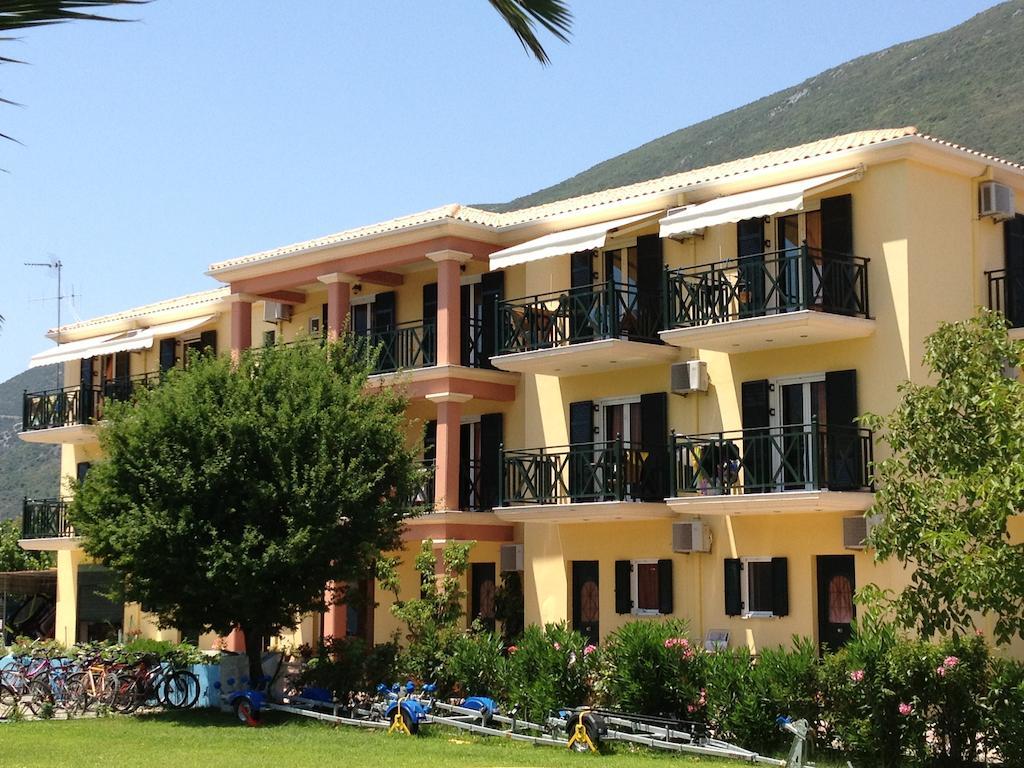 Bayside Apartments Vasiliki Exterior foto